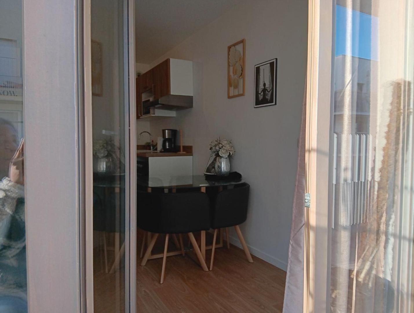 Destiny Appart' Paris -Beauvais-Orly- Podcasts- Stade De France Stains Bagian luar foto